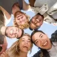 Amistad y Conexiones